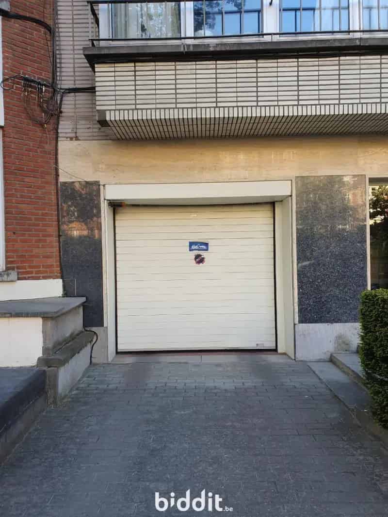 Lot 1 : de garage nr G.9