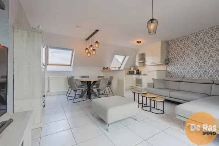 Dakappartement te koop in Burst
