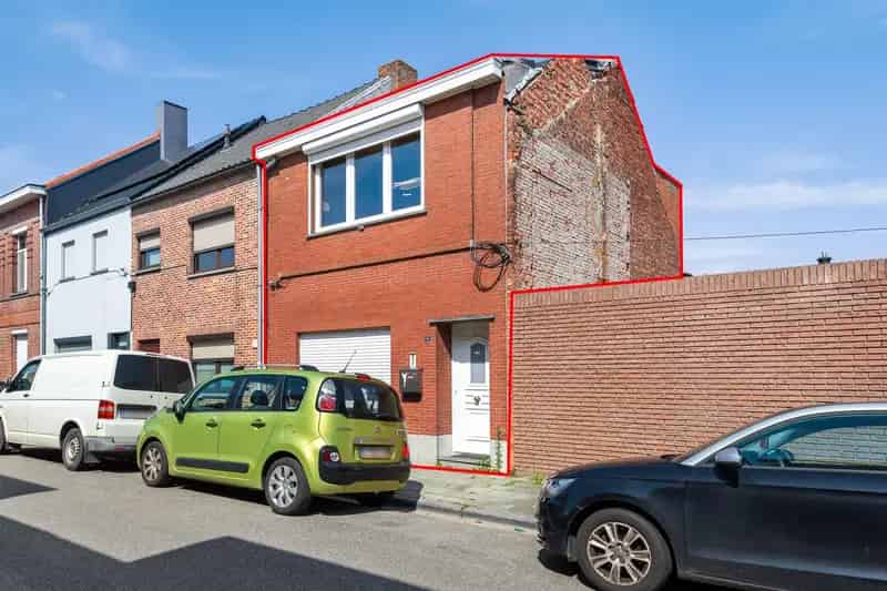 Gezellige op te frissen woning nabij de ring