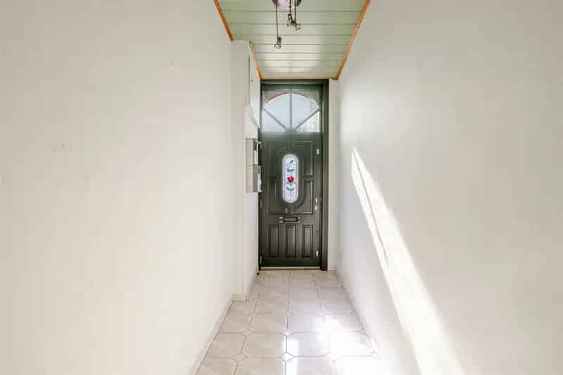 Ruime gezinswoning met 4 slaapkamers in Oudegem!