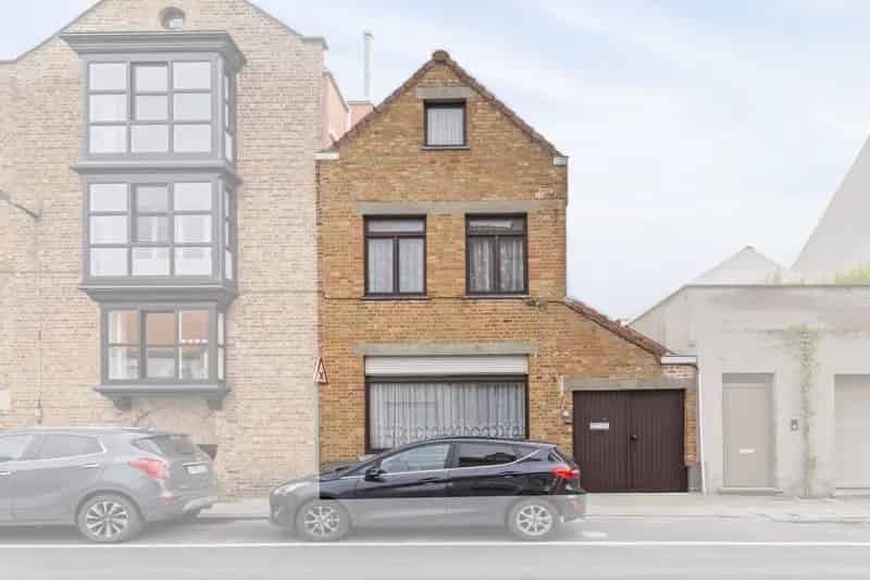Renovatiekans: Woning met loods op toplocatie te Brugge