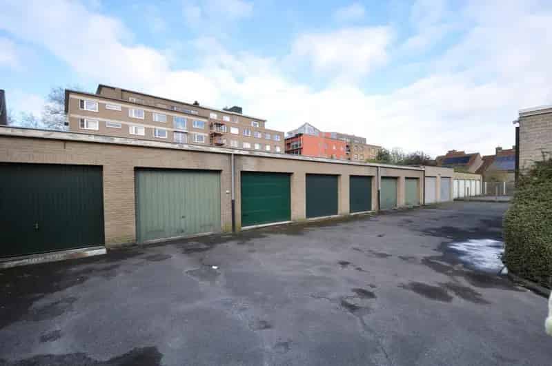 Ruime garagebox in Kristus-Koning