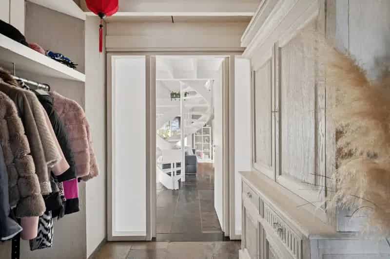Ruime originele villa met prachtige tuin. Opp 1327m².