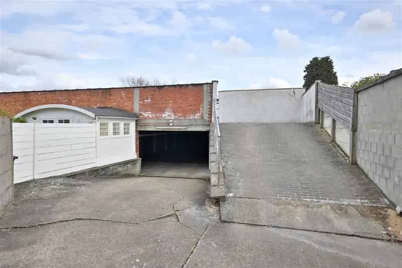 Garage / parking te koop in Mortsel