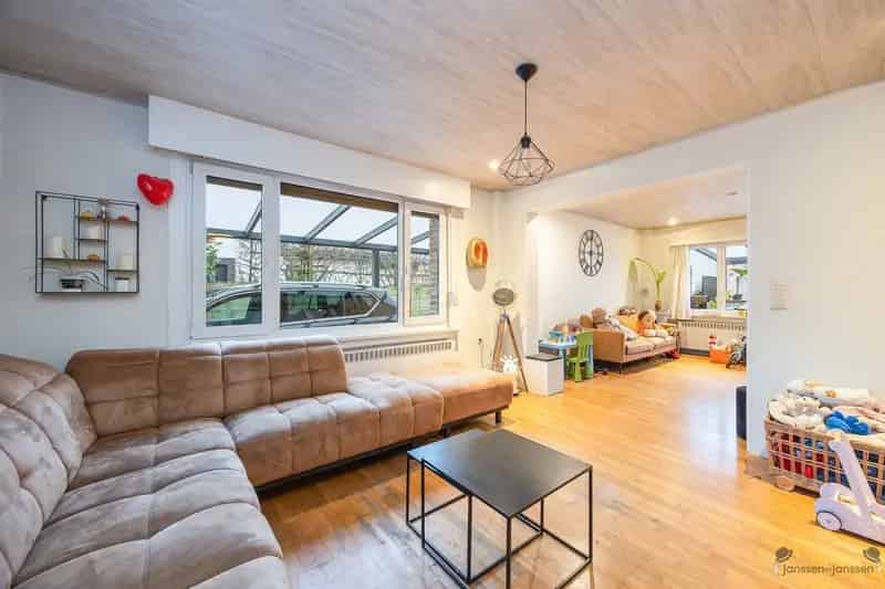 Charmant huis op 1500m² grond in wijk Zwaan (Schoten)