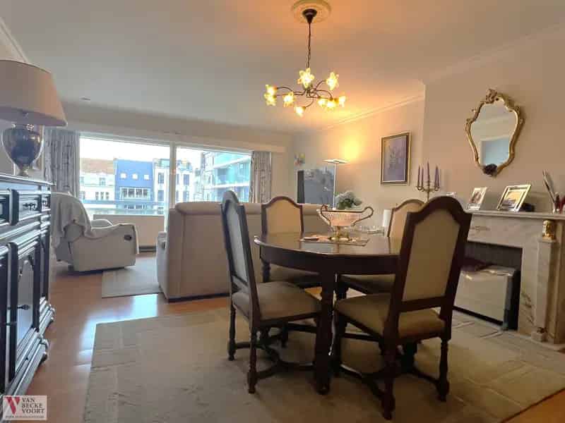 Ruim appartement aan het Mijnplein