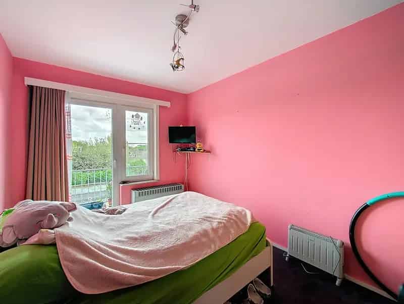 Appartement te huur 3 slaapkamers kelder