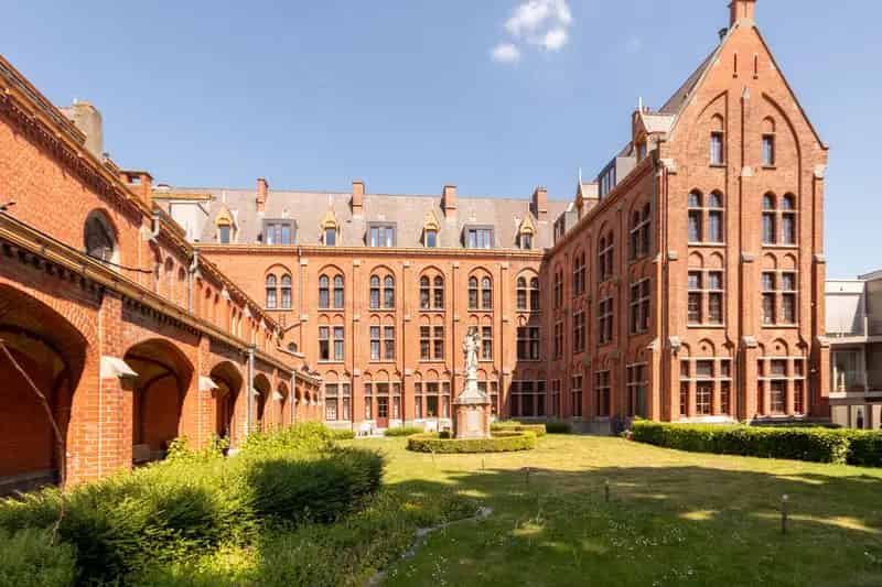 Assistentieflat te Koop Halle Centrum
