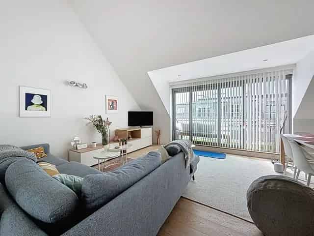 Duplex Penthouse te Huur Ixelles Chatelain 121m²