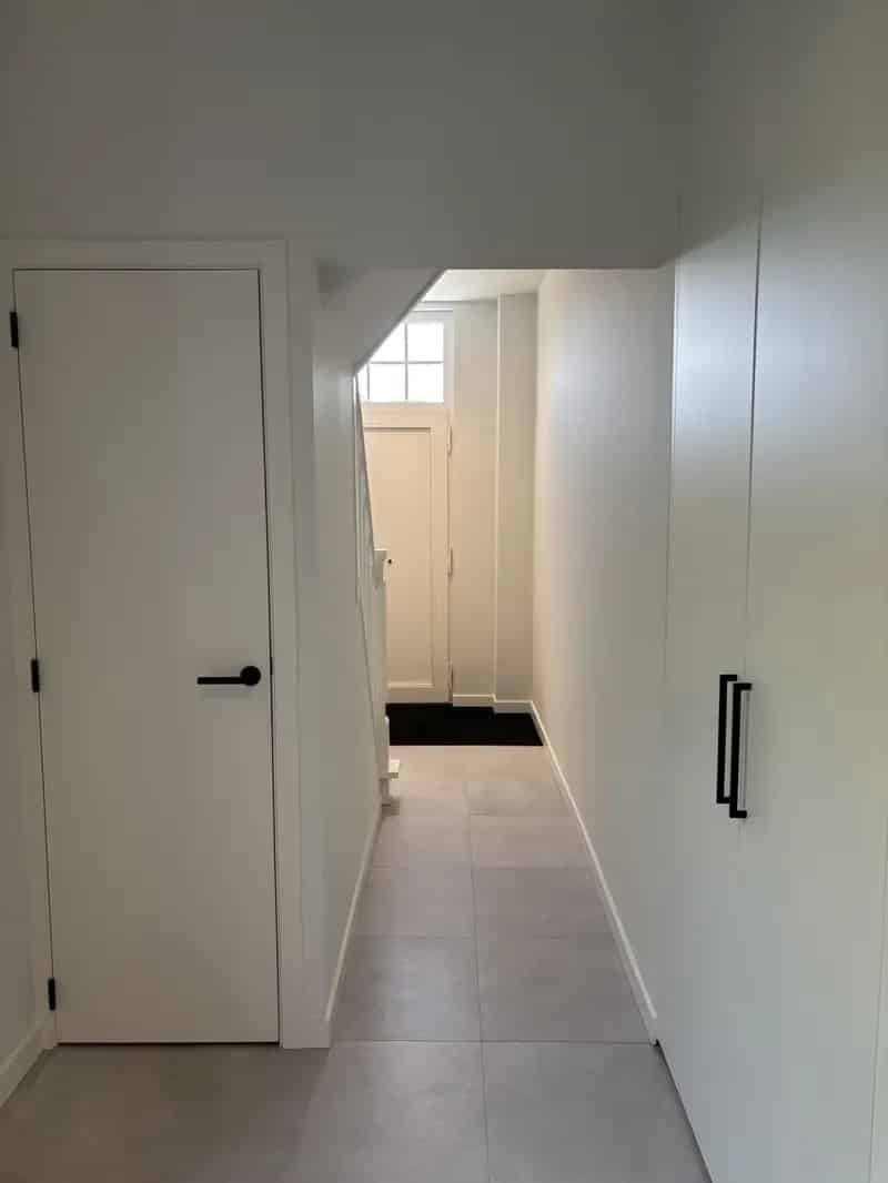 Welkom bij deze prachtige en ruime gezinswoning aan de Minderhoutsestraat 51 in Hoogstraten. Deze woning is perfect voor wie op zoek is naar een comfortabel en gezellig thuis.

Voor meer informatie of om uw kandidatuur voor het bezoekmoment te registreren