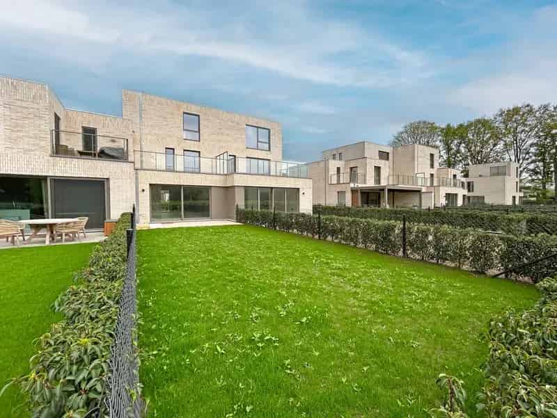 Nieuwbouw woning 3 slaapkamers te huur 's Gravenwezel