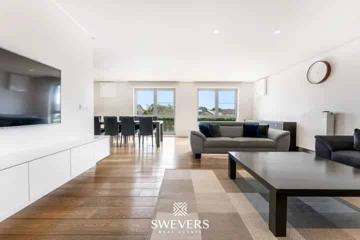 Luxe appartement met 3 slaapkamers in het centrum van Helchteren