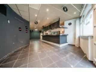 Huis gemengd gebruik te koop - Seraing VBC04811


In optie