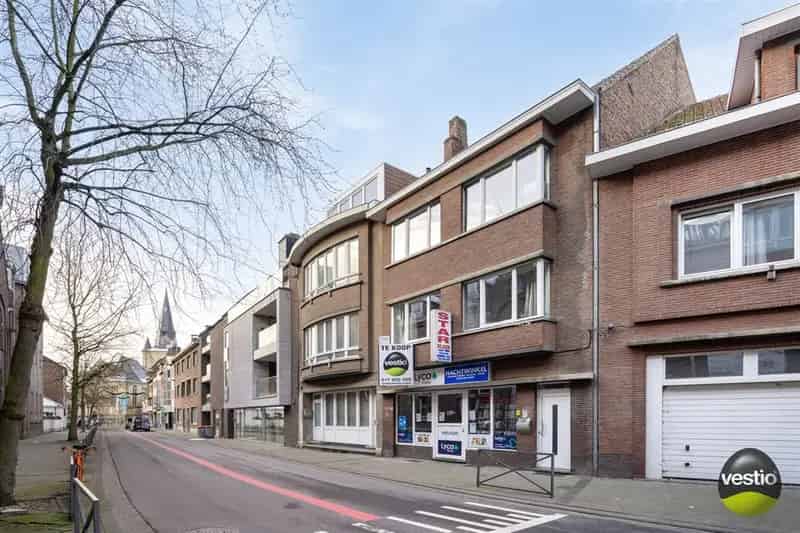 Handelspand met woonst te koop Bilzen
