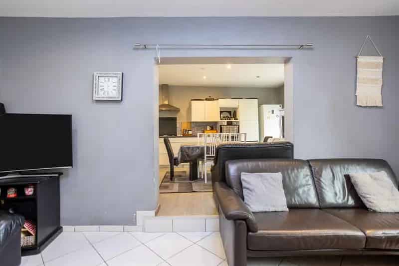 Te koop : Op te frissen woning