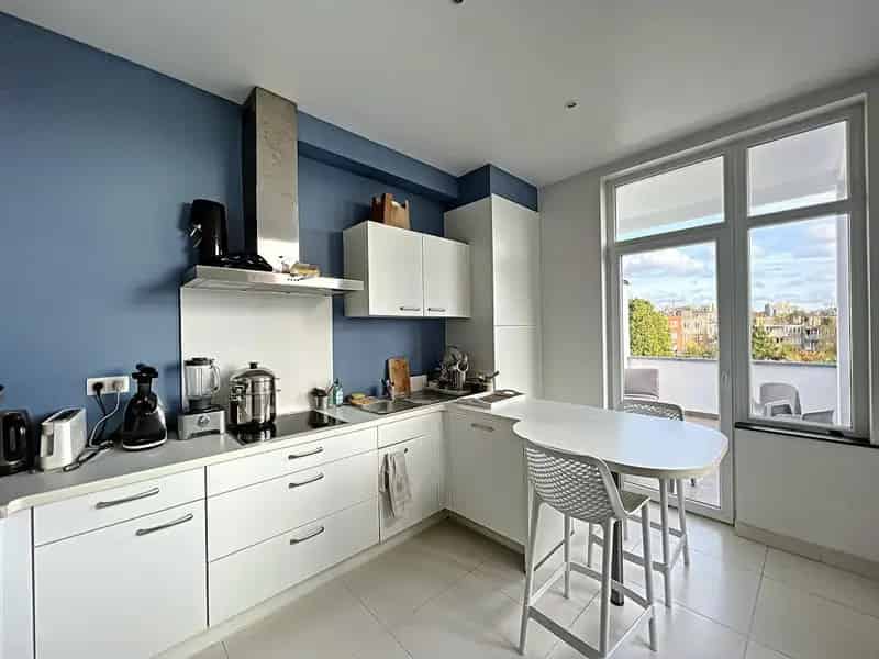 Gemeubeld Appartement te Koop Vorst 1 Slaapkamer Terras