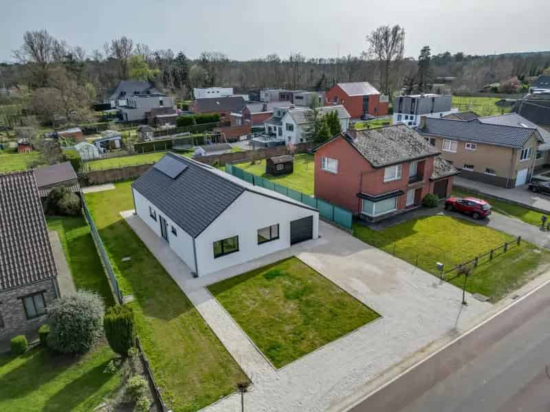 Gelijkvloerse woning 3 slaapkamers te koop