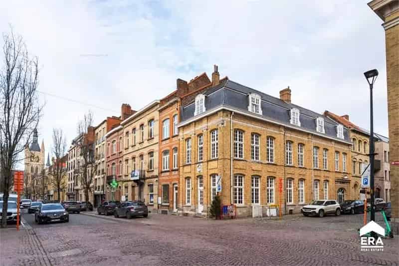Herenhuis te koop Ieper