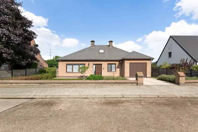 Ruime villa van 201m² op een perceel van 817m²