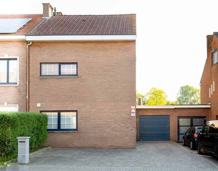 Rustige HOB Kontich 3 slaapkamers garage tuin