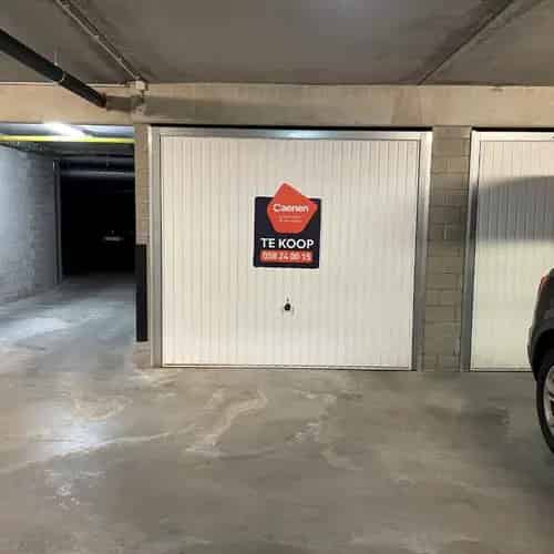 Zeer goed gelegen garagebox te Nieuwpoort-Bad