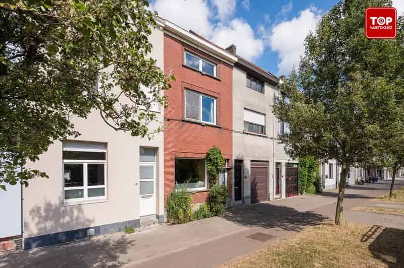 Karaktervolle woning op toplocatie in Gentbrugge