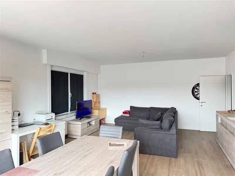 Appartement te huur 2 slaapkamers 2 terrassen garage Hoevenen