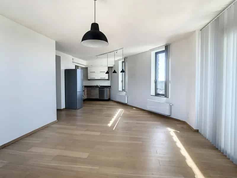 Ruim, lichtrijk 2-slaapkamer appartement nabij het station van Leuven!