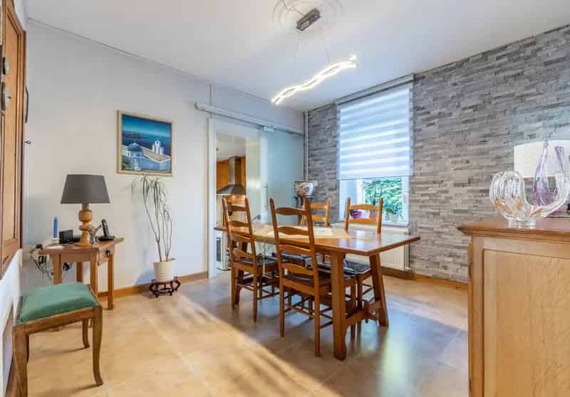 Huis met drie slaapkamers in Arlon