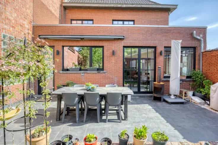 Huis Te Koop Merchtem: Stijlvol Karaktervol 3 slaapkamers Grote Garage