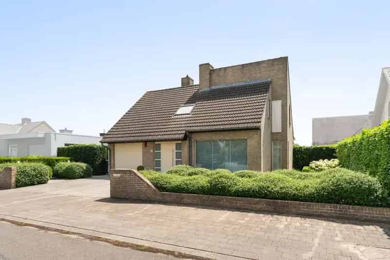 Roeselare-Roeselare/ Rumbeke : Instapklare villa in rustige, kindvriendelijke buurt met zuid gerichte tuin (522 m²)