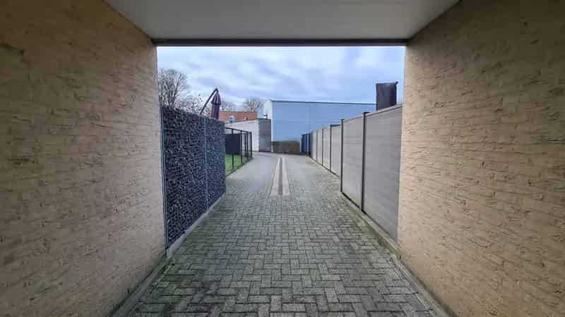 Onoverdekte staanplaats