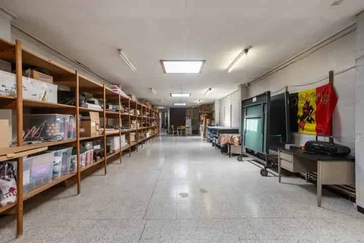 Magazijn te koop in Ninove