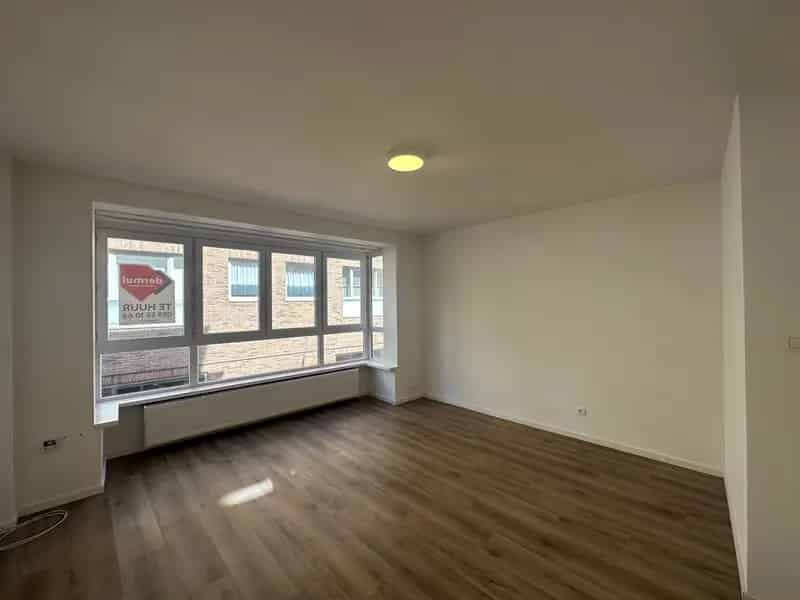 Appartement te huur 1 slaapkamer DWARSSTRAAT