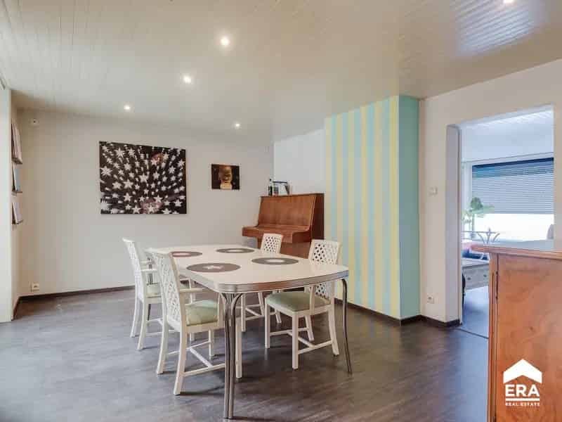 Gezinswoning 3 slaapkamers Lommel  Handelsruimte Garage