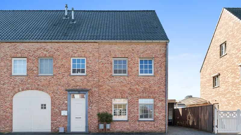 Woning met 4 slaapkamers in rustige omgeving in Tongerlo!