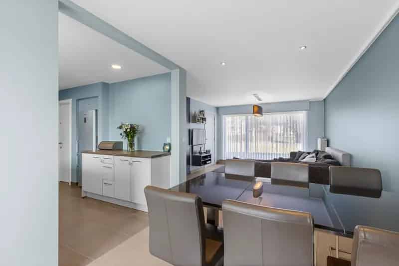 Totaal gerenoveerde woning op een zeer rustige locatie
