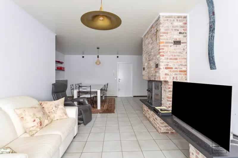 Ruime woning van 177 m² met 4 slaapkamers in het centrum van Hoogstraten!