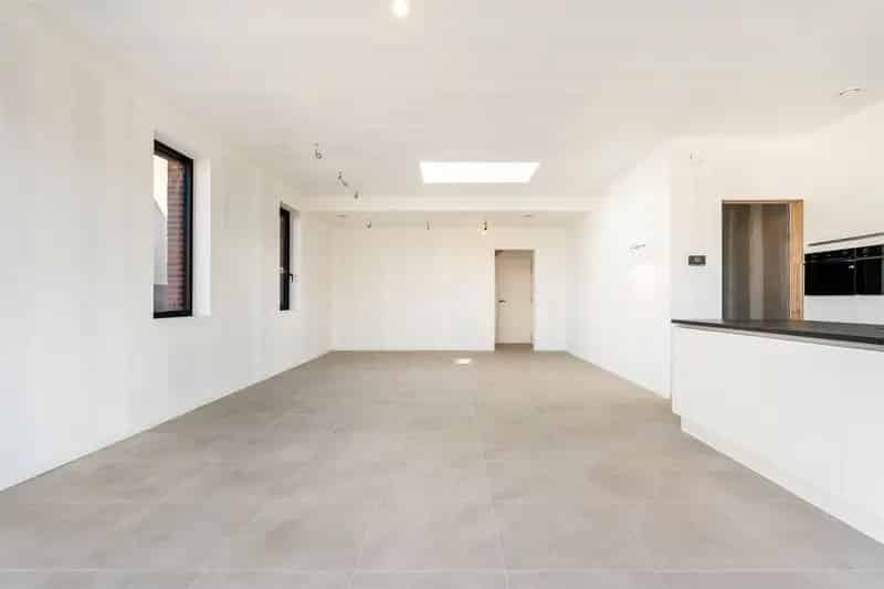 ZEER RUIME, HOOGKWALITATIEVE NIEUWBOUWWONING!