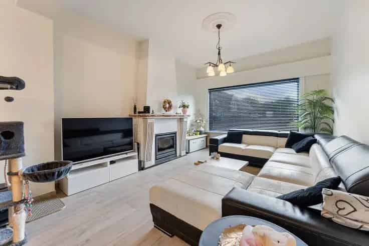 Gerenoveerde woning 4 slaapkamers Wevelgem