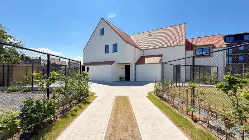 Huis te huur Duinbergen: Stijlvolle nieuwbouwwoning nabij strand