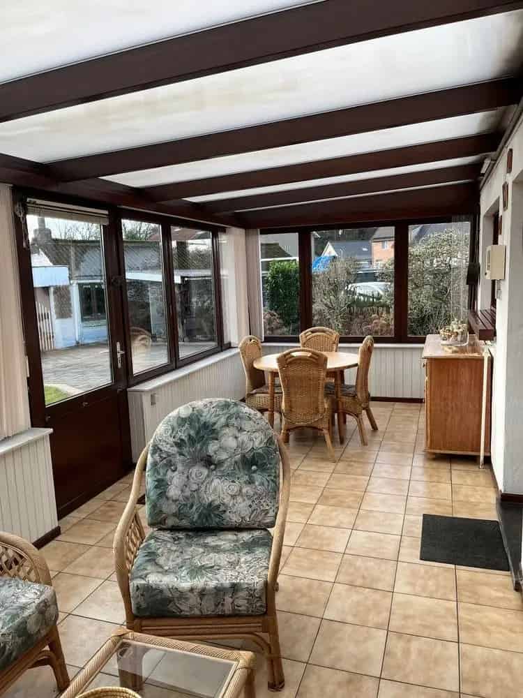 Vrijstaande gezellige woning met 3 slk op in totaal 831 m² grond!