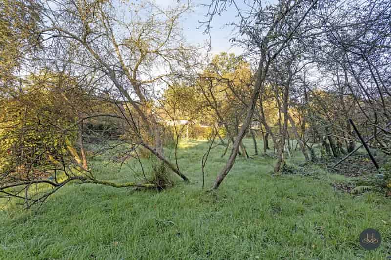 Bouwgrond gelegen in groene oase van rust