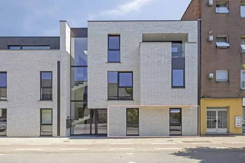 Nieuwbouwappartement – 2 slpks, tuin, garage, inclusief BTW