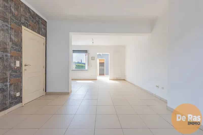 IMPE - Woning met 3 slaapkamers en tuinzone