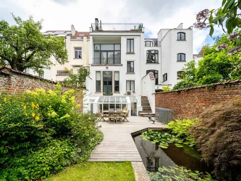 Huis te koop