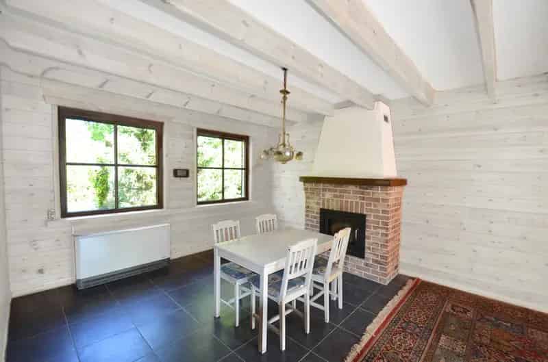 Ruime woning met veel grond
