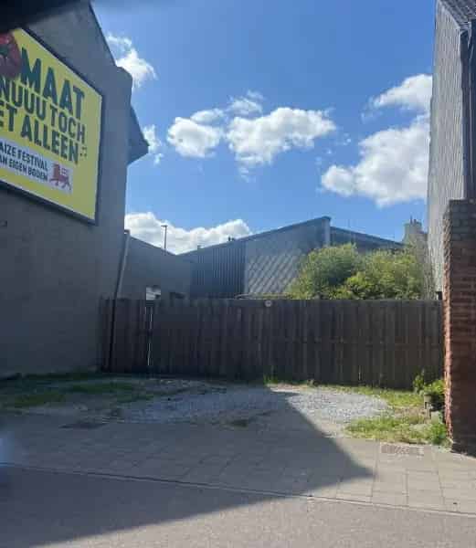 Kantoor te koop in Sint-Niklaas