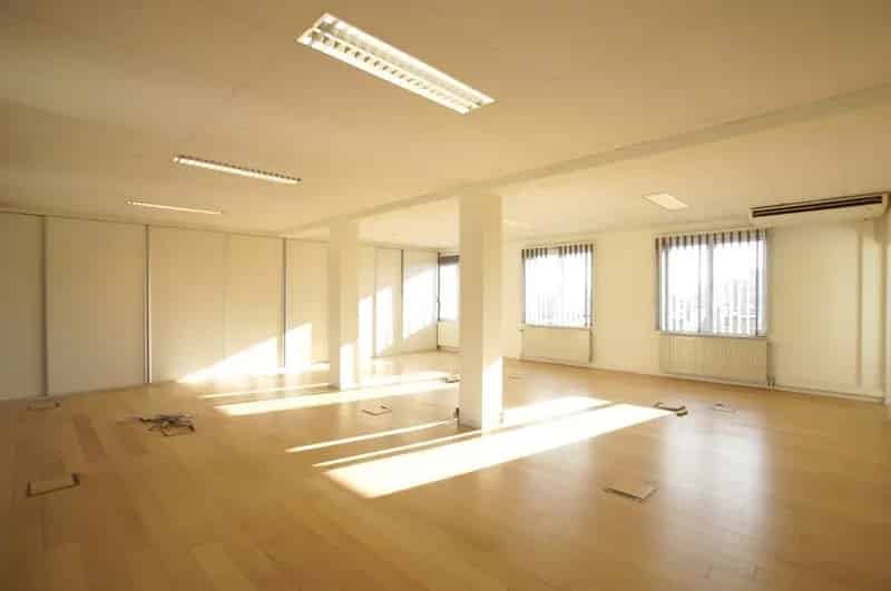Centraal gelegen en gerenoveerde kantoorruimte van 115m²