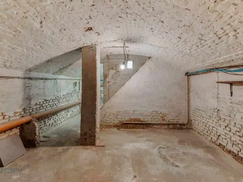 Handelspand met Duplex Appartement te Mechelen